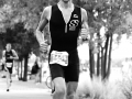 IRONMAN VICHY 2016 The Story: Konzentriert und fokusiert, den Kopf hoch und den Blick immer nach vorne gerichtet läuft's diesmal schnell im Marathon ©stefandrexl.de