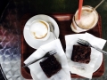 Cappuccino und Brownie