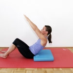 CRUNCH für's Six-Pack: Der Brunch wirkt bei der geraden und äußeren schräge Bauchmuskulatur, kräftigt die Bauchdecke. Der Brunch hilft für die Verbesserung der Körperhaltung. Koordination und Stabilisierung der Wasserlage, des Laufstils, der Sitzposition auf dem Rad.