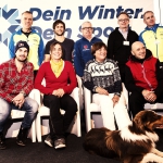 DWDS Auftaktpressekonferenz auf der Zugspitze am 11.12.2014. Hier zu sehen unsere Initiatoren und Paten (hinten v.l.): DSLV-Präsident Wolfgang Pohl, Konstantin Schad, SVD-Präsident Prof. Hanns-Michael Hölz, DSV-Geschäftsführer Stefan Schwarzbach, DSLV-Geschäftsführer Peter Hennekes (vorne v.l.): Bene Mayr, Nicola Thost, Rosi Mittermaier & Christian Neureuther mit Hund Buddy. Foto: Mo Garhammer