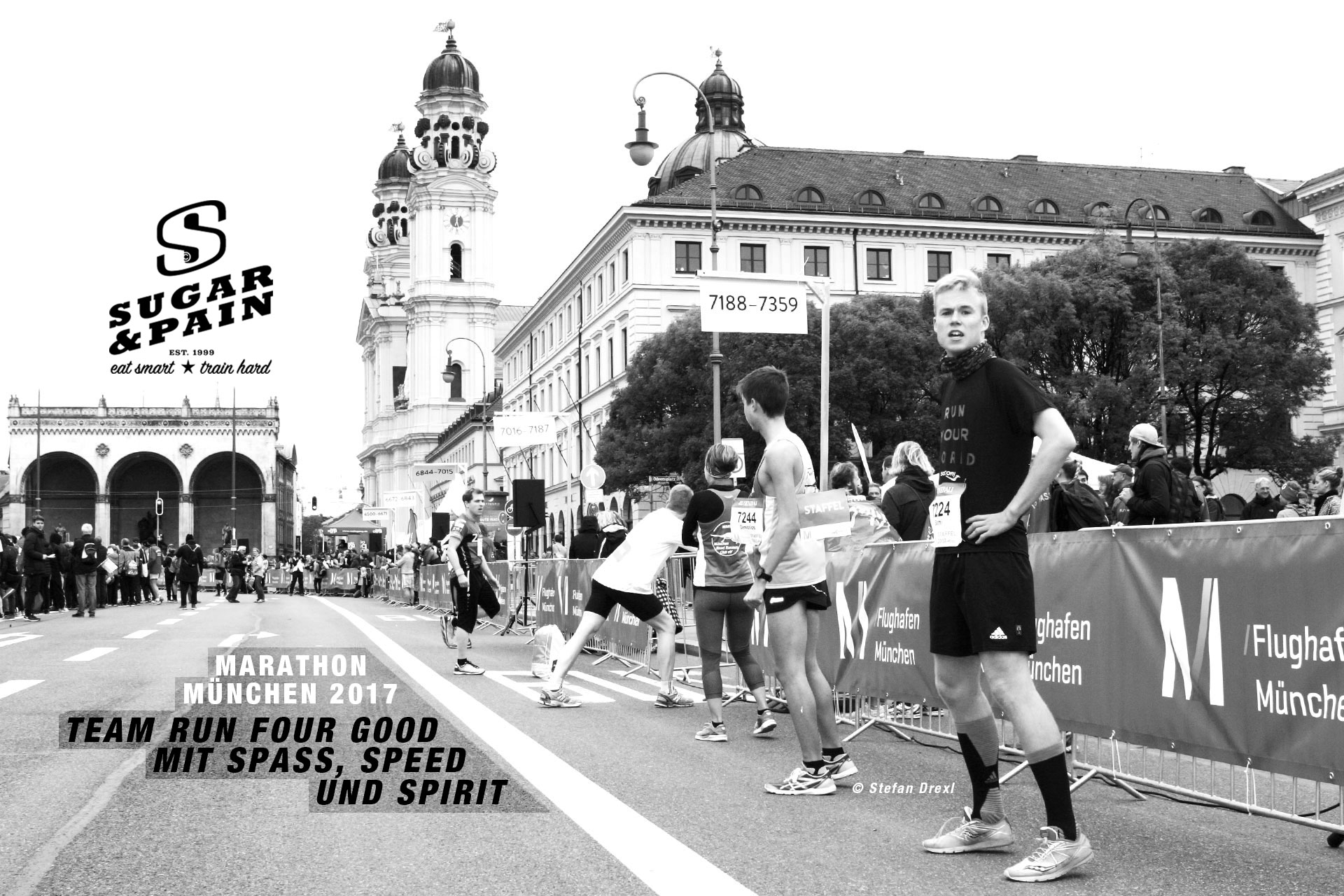 MARATHON MÜNCHEN 2017 SUGAR & PAIN TEAM Run Four Good mit Speed, Spirit und viel Spass / Titelbild: Sami, unser vierter Mann vom Team I wartet auf Simon um auf die letzten 10,695 Kilometer zu starten © Stefan Drexl