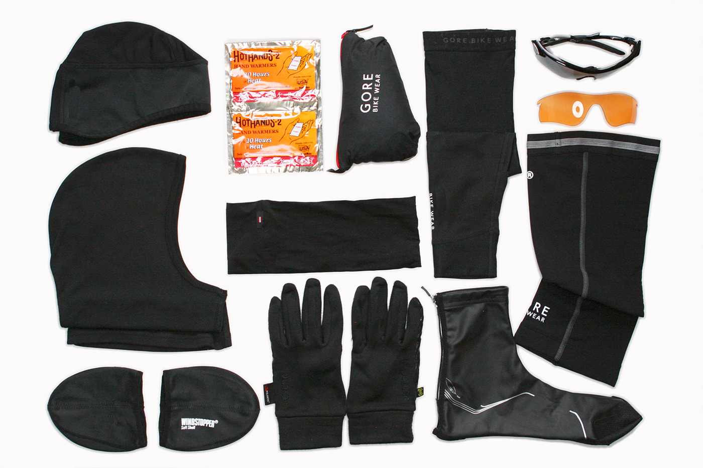 SUGAR & PAIN KNOW-HOW Essentielle Warmmacher für den Radwinter / Gegen Kälte, Wind und Nässe hat sich das Zwiebelprinzip für den Radwinter mit Rennrad oder Mountainbike bestens bewehrt. Ohne diesen essentiellen Warmmachern für Hände, Kopf und Füße allerdings, währt das Wintertraining nur von kurzer Dauer und wenig Freude © stefandrexl.com