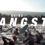 SCHWIMMEN IM TRIATHLON Keine Angst vor der ersten Disziplin / Der Massenstart des IRONMAN Hawaii in der Bucht von Kailua Kona © stefandrexl.com