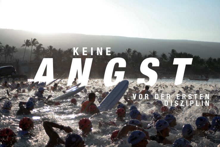 SCHWIMMEN IM TRIATHLON Keine Angst vor der ersten Disziplin / Der Massenstart des IRONMAN Hawaii in der Bucht von Kailua Kona © stefandrexl.com