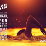 SWIMINAR #OPEN Chiemsee 2024 / Richtig Kraulschwimmen im Freiwasser / Titel © SUGAR & PAIN / AdobeStock